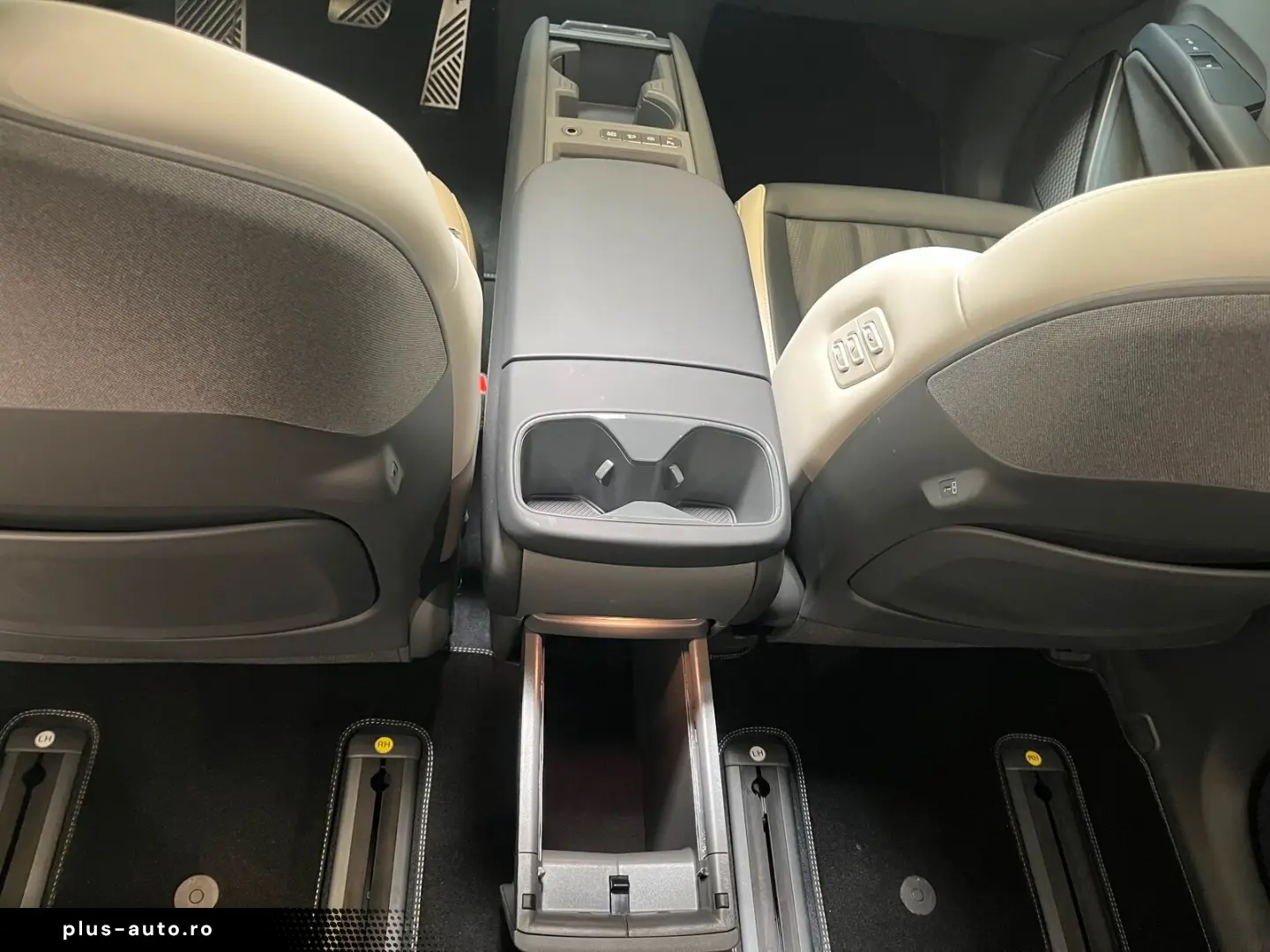 KIA EV9 GT Line 4WD 360  Pano