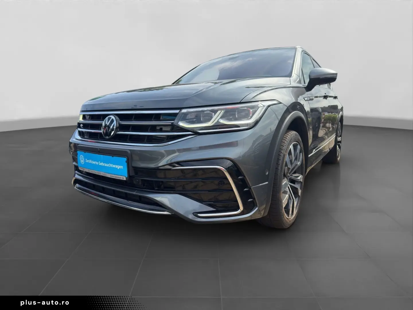 VW Tiguan Allspace 2.0 TDI DSG 4M R-LINE AHK PANO