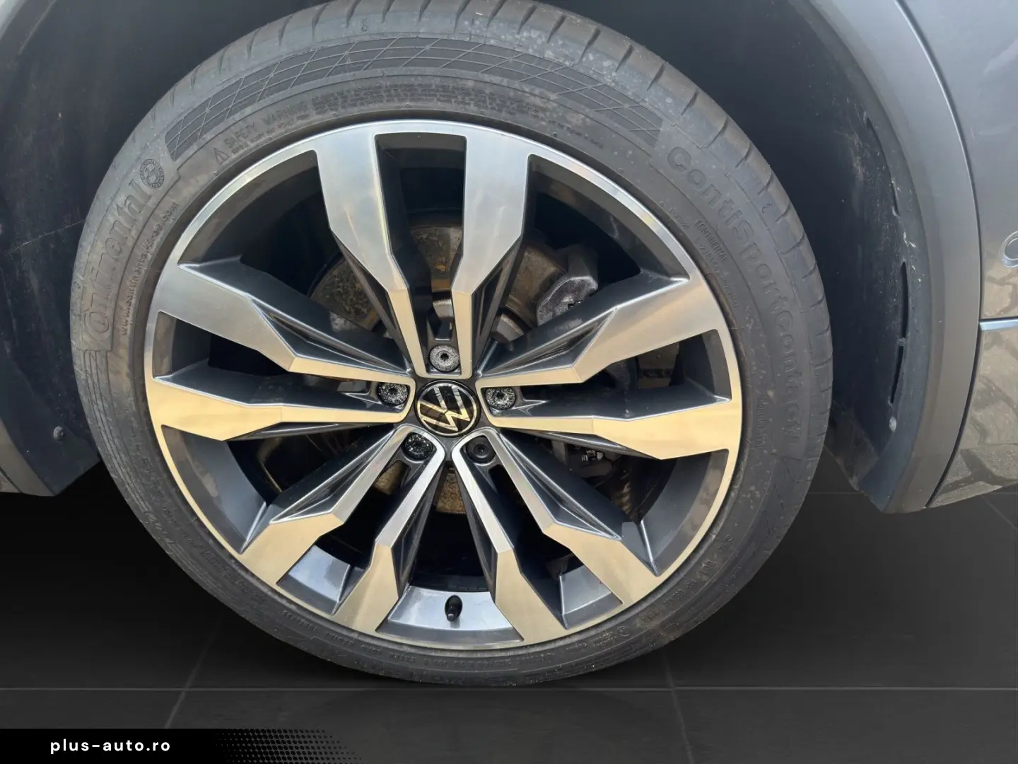 VW Tiguan Allspace 2.0 TDI DSG 4M R-LINE AHK PANO
