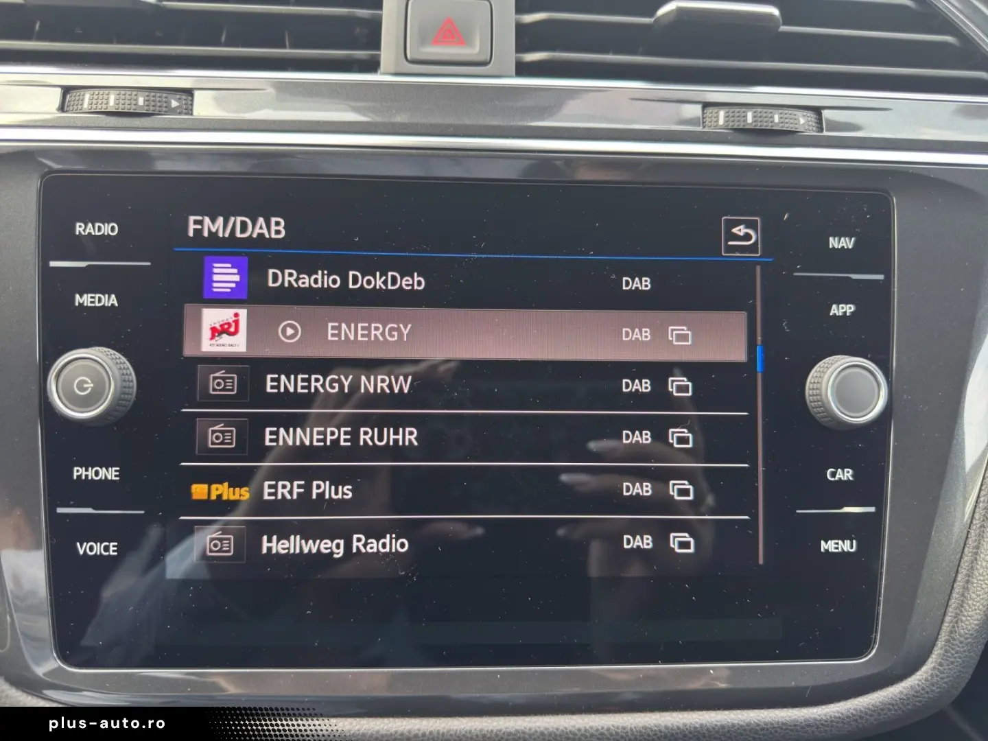 VW Tiguan Allspace 2.0 TDI DSG 4M R-LINE AHK PANO