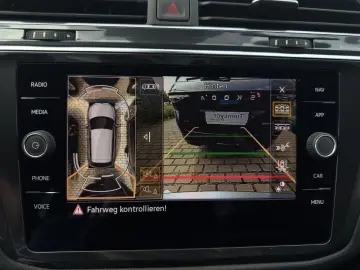 VW Tiguan Allspace 2.0 TDI DSG 4M R-LINE AHK PANO