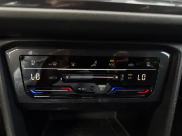 VW Tiguan Allspace 2.0 TDI DSG 4M R-LINE AHK PANO