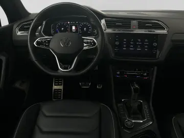 VW Tiguan 2.0 TSI 4M R-LINE LEDER PANO LM20 ASSIST