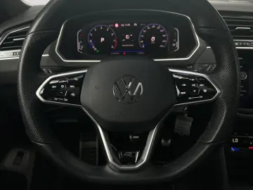 VW Tiguan 2.0 TSI 4M R-LINE LEDER PANO LM20 ASSIST