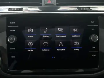 VW Tiguan 2.0 TSI 4M R-LINE LEDER PANO LM20 ASSIST