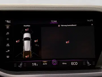VW Touareg 3.0 TSI R-LINE LUFT PANO ST.HEIZ LM22