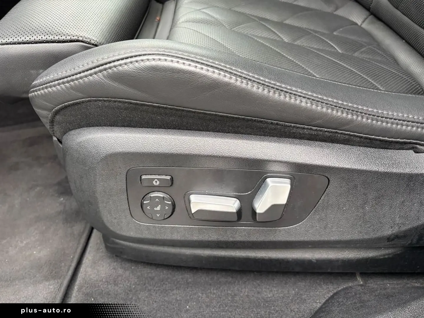 BMW X6 M60 i xDrive LED PANO KAMERA H&K NAVI