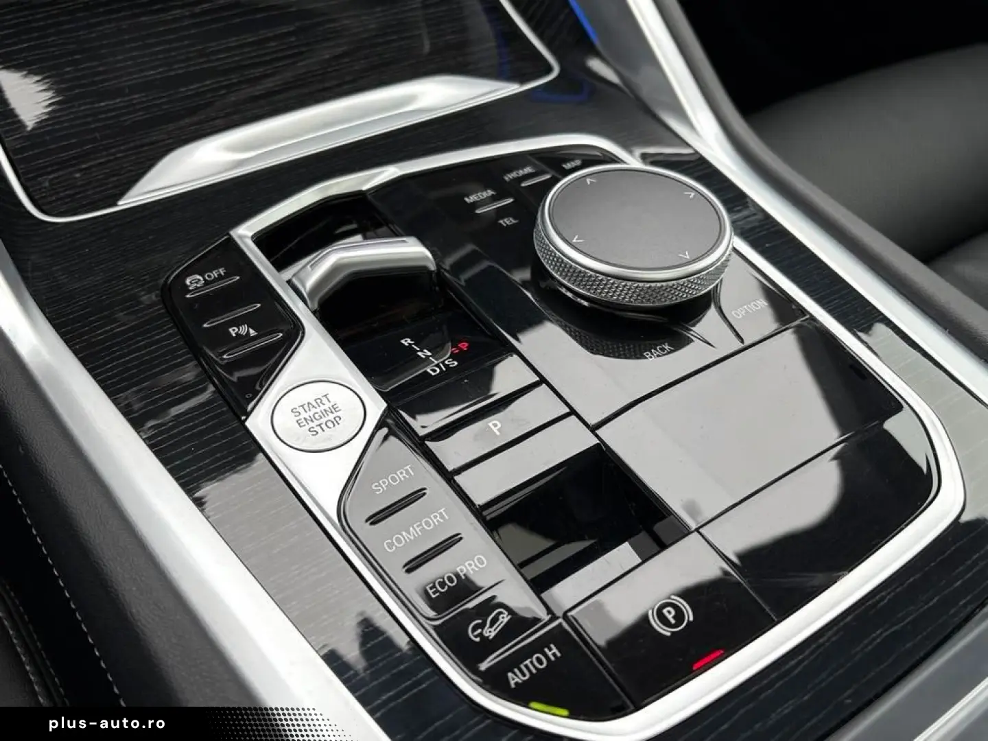BMW X6 M60 i xDrive LED PANO KAMERA H&K NAVI