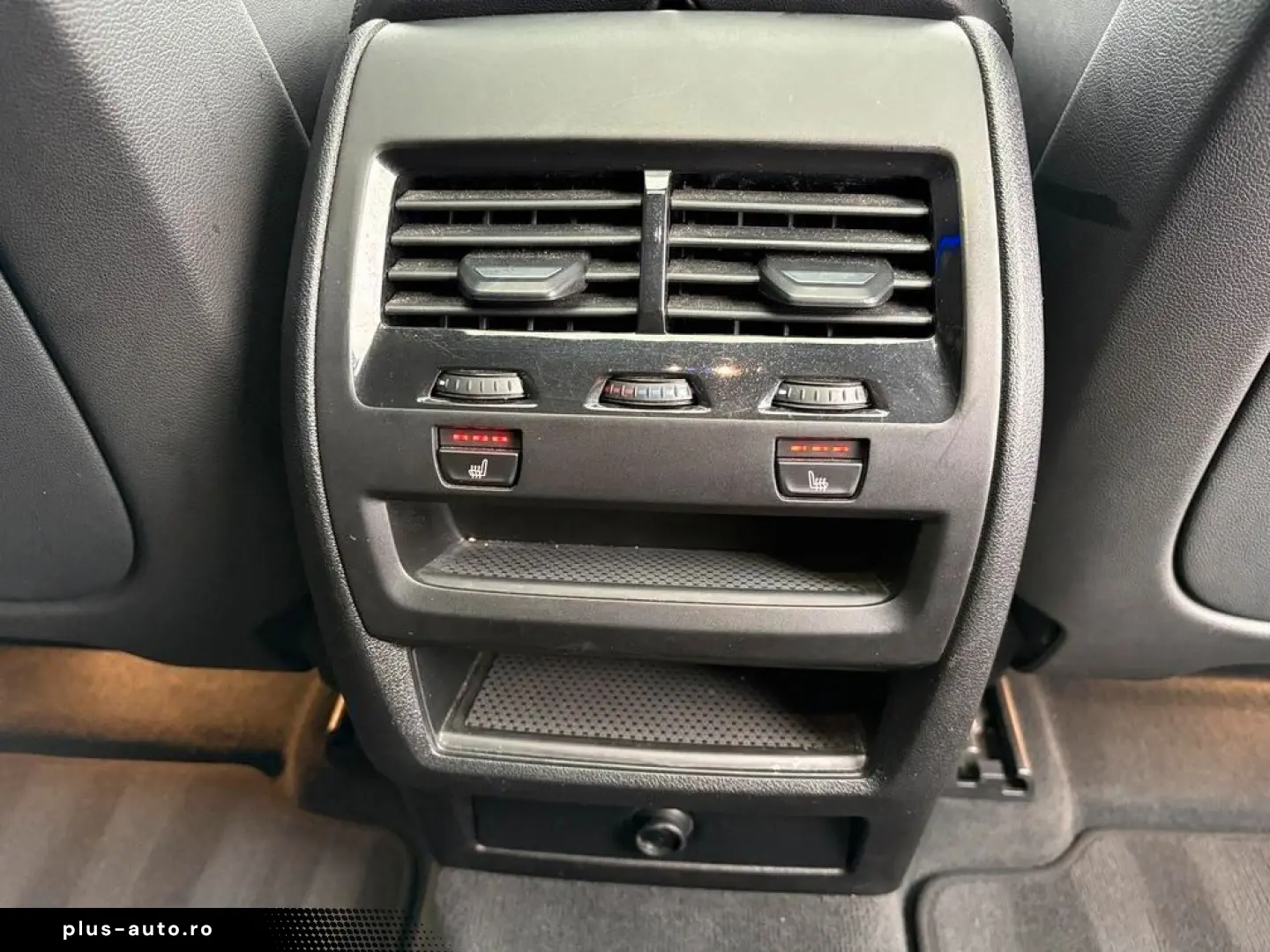 BMW X6 M60 i xDrive LED PANO KAMERA H&K NAVI