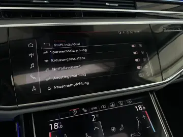 Audi A8 LANG CHAUFFEUR     S LINE   KERAMIK  B&O