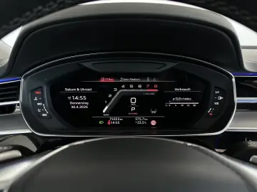 Audi A8 LANG CHAUFFEUR     S LINE   KERAMIK  B&O