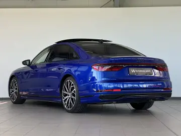 Audi A8 LANG CHAUFFEUR     S LINE   KERAMIK  B&O