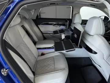 Audi A8 LANG CHAUFFEUR     S LINE   KERAMIK  B&O
