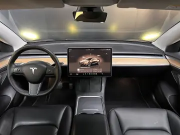 TESLA Model 3 Long Range Dual AWD PANO LED NAVI KAM WP
