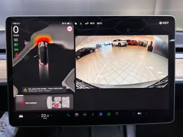 TESLA Model 3 Long Range Dual AWD PANO LED NAVI KAM WP