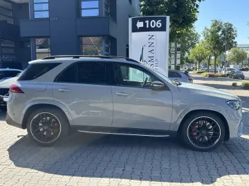 MERCEDES-BENZ GLE 63 AMG S 4M  PANO BURM DRIVERS HUD MASSAGE