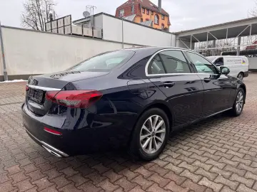 Mercedes-Benz E 220d 9G