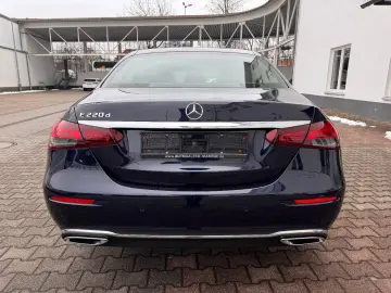Mercedes-Benz E 220d 9G