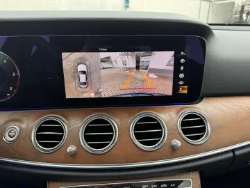 Mercedes-Benz E 220d 9G