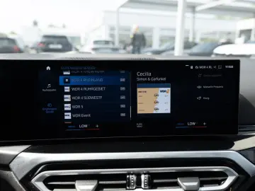 BMW M3 Competition M xDrive LASER LED NAVI H K LEDER