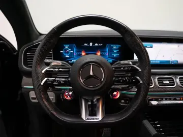 MERCEDES-BENZ GLE 63 AMG S 4M PANO TRITTBR. NIGHT CA…