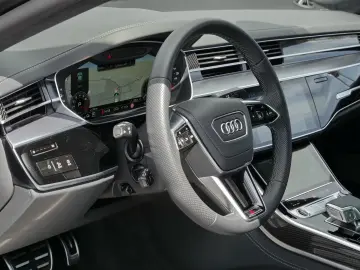 Audi A8 Lang 60 TFSIe qu. S line UPE182 € TV Nacht 4S