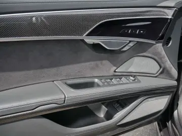 Audi A8 Lang 60 TFSIe qu. S line UPE182 € TV Nacht 4S