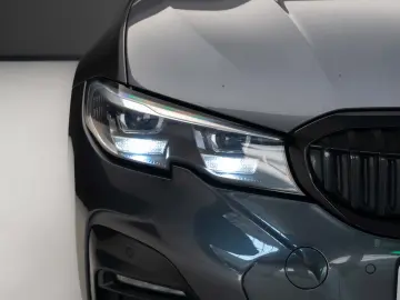 BMW Seria 318i G20 Sedan