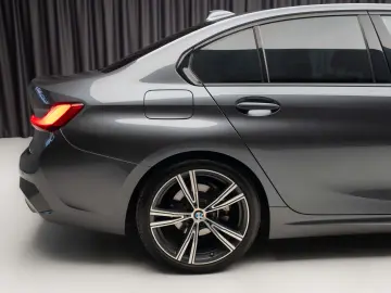 BMW Seria 318i G20 Sedan