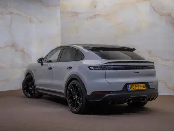 PORSCHE Cayenne Coupé 4.0 Turbo E-Hybrid GT