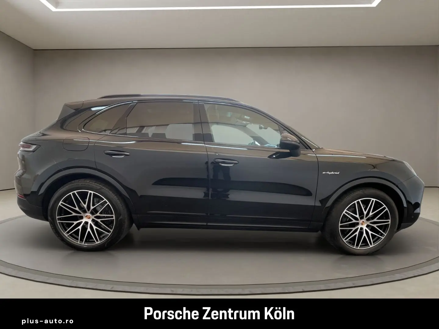 PORSCHE Cayenne E-Hybrid