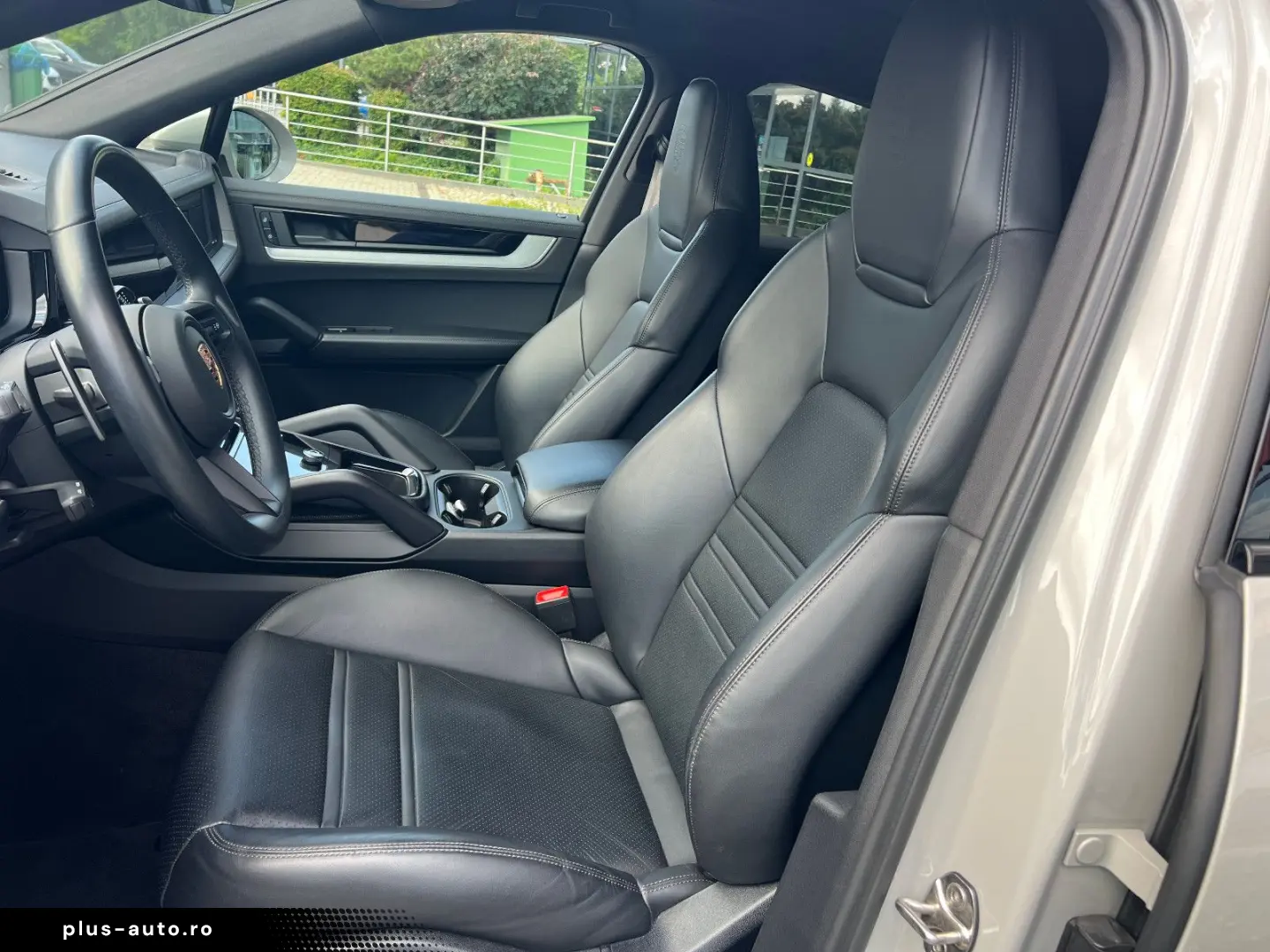 PORSCHE Cayenne Coupe