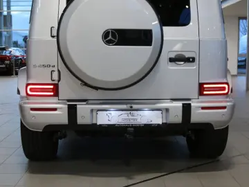 MERCEDES-BENZ G 450 d AMG Line  Rear Seat EXCLUSIVE …