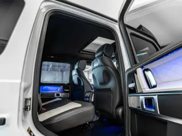 MERCEDES-BENZ G 63 AMG 4x4²   2x Night Pack   G Manufacture