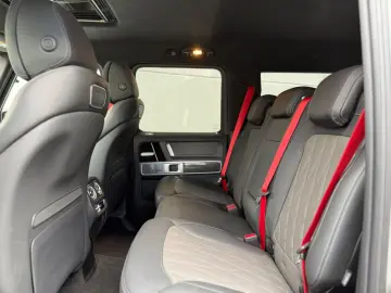 MERCEDES-BENZ Mercedes-AMG G 63 4x4²MANUFAKTUR GARAN…