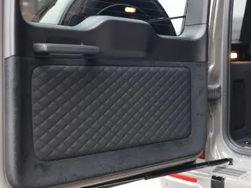 MERCEDES-BENZ G63 AMG   Manufaktur Classic Grey - Voll!
