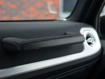 MERCEDES-BENZ G63 AMG   Manufaktur Classic Grey - Voll!