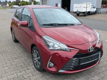 TOYOTA Yaris Y20 Club