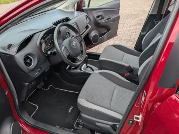 TOYOTA Yaris Y20 Club