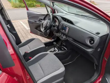 TOYOTA Yaris Y20 Club