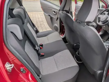 TOYOTA Yaris Y20 Club