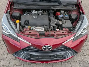 TOYOTA Yaris Y20 Club