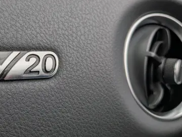 TOYOTA Yaris Y20 Club