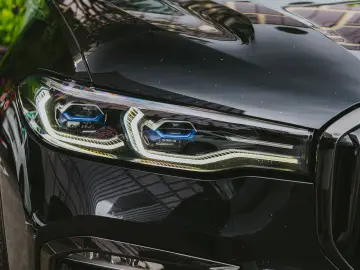 BMW X7 M50d Final Edition 1 100