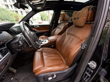 BMW X7 M50d Final Edition 1 100