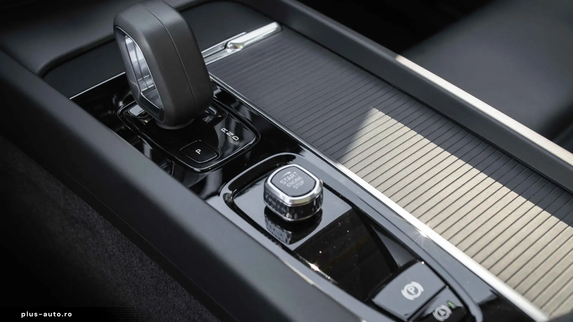 Volvo XC 60 T6 AWD Recharge Geartronic Inscription