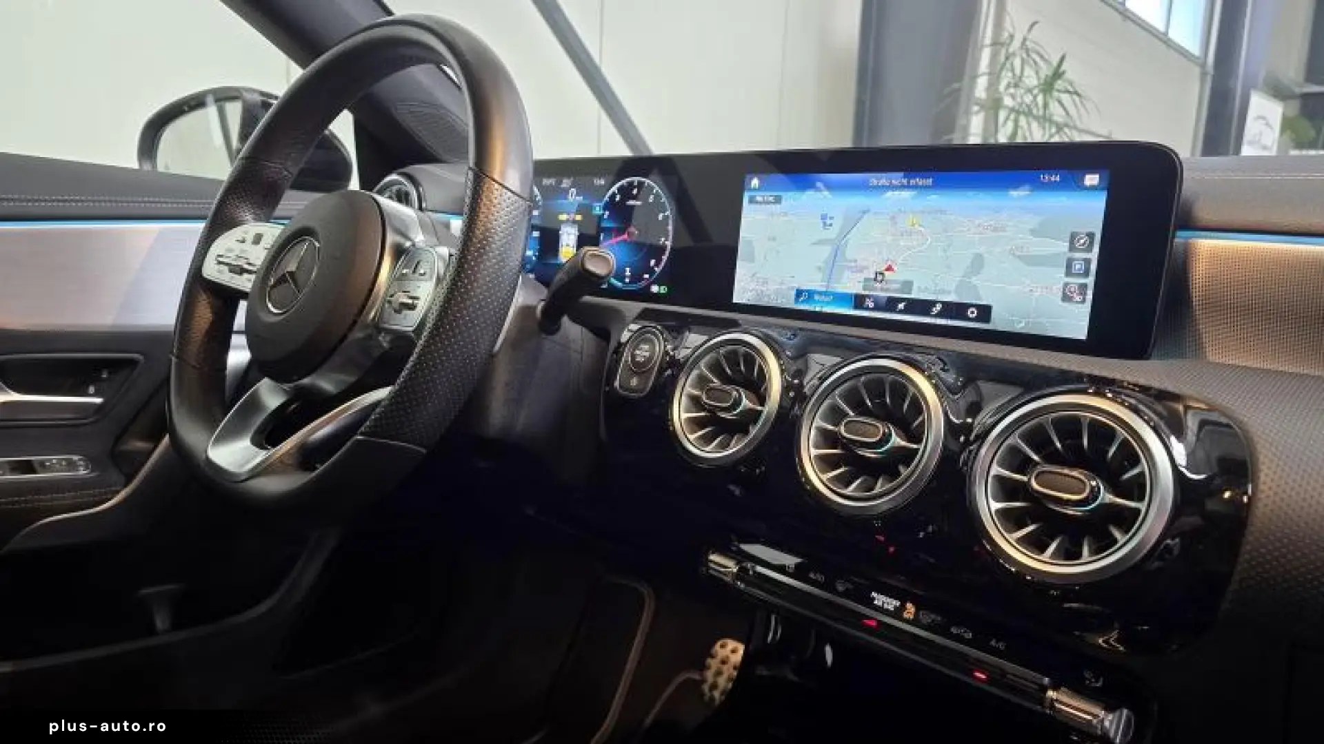 Mercedes-Benz CLA 250 SB 4-Matic AMG  Pano ACC HuD LED