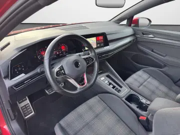 Volkswagen Golf GTI 2.0 TSI DSG