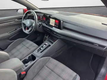 Volkswagen Golf GTI 2.0 TSI DSG