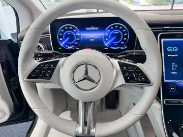 MERCEDES-BENZ EQE 300 ELECTRICART DIGIL AHK ADVANCEDPLUS